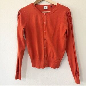 CAbi #3123 button close cardigan sz Small